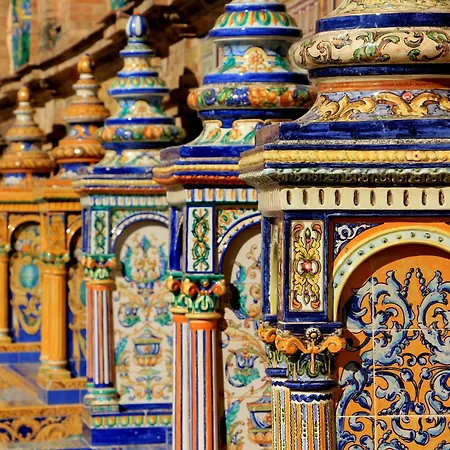 Candelaria Sevilla Aljarafe *